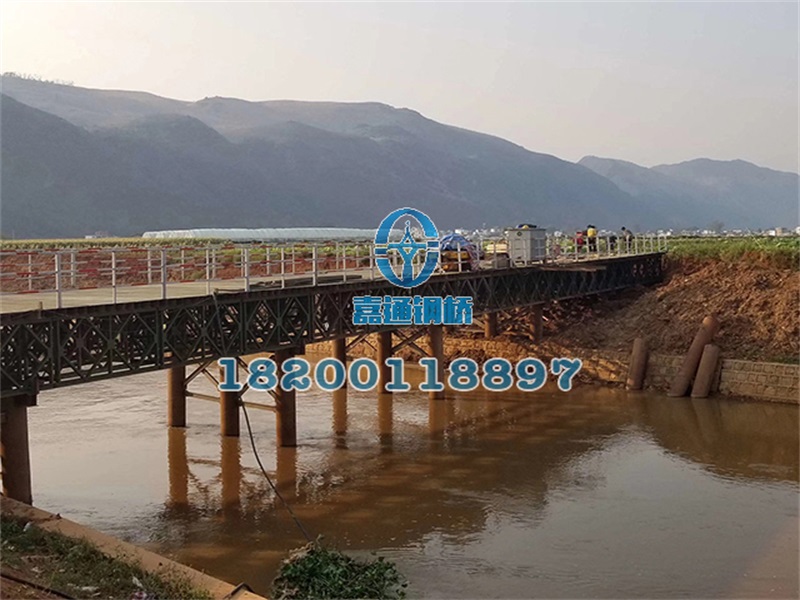 云南紅河州彌蒙鐵路竹園界51米長、6米寬鋼橋